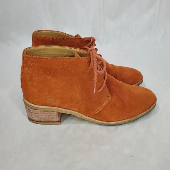 Clarks Originals Phenia Carnaby Ankle Boots Size 8.5 Suede Leather Fall Shoe - Picture 9 of 9